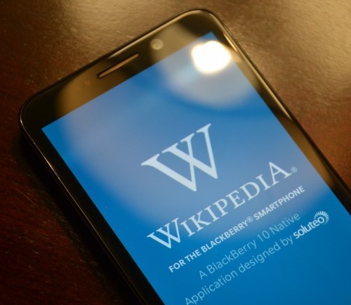 wikipedia-blackberry-10-1-700x466.jpg